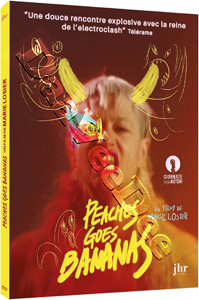Peaches Goes Bananas
